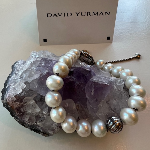 David Yurman freshwater pearl bracelet in 925 stainless...